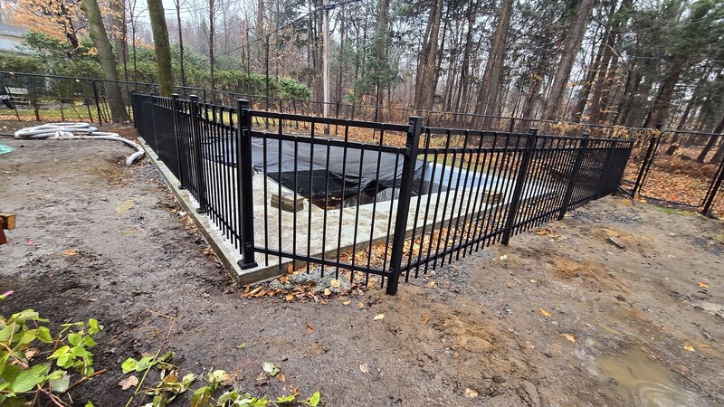 Service d'installation de clôtures: ORNEMENTAUX